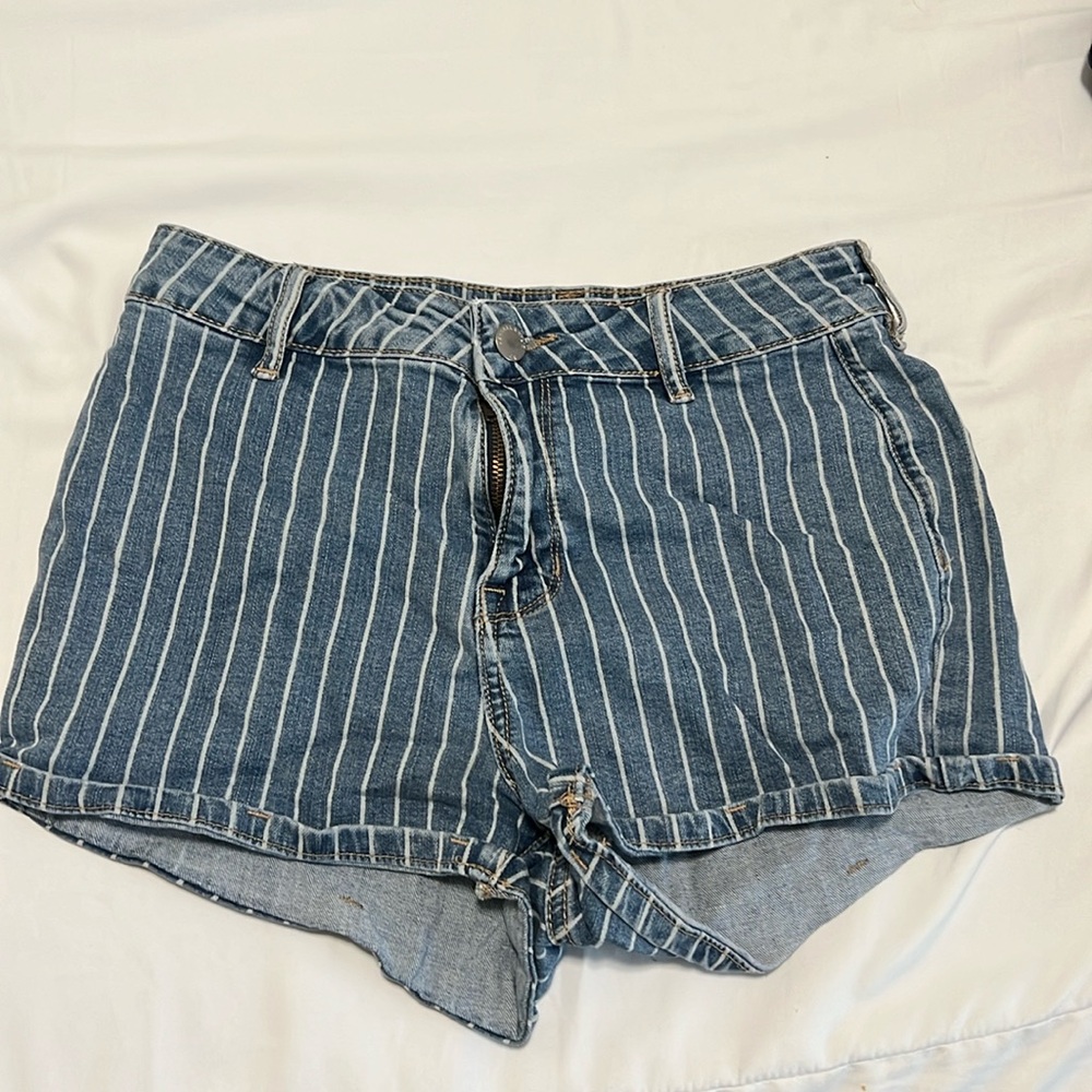 PACSUN Kendall & Kylie Jean shorts